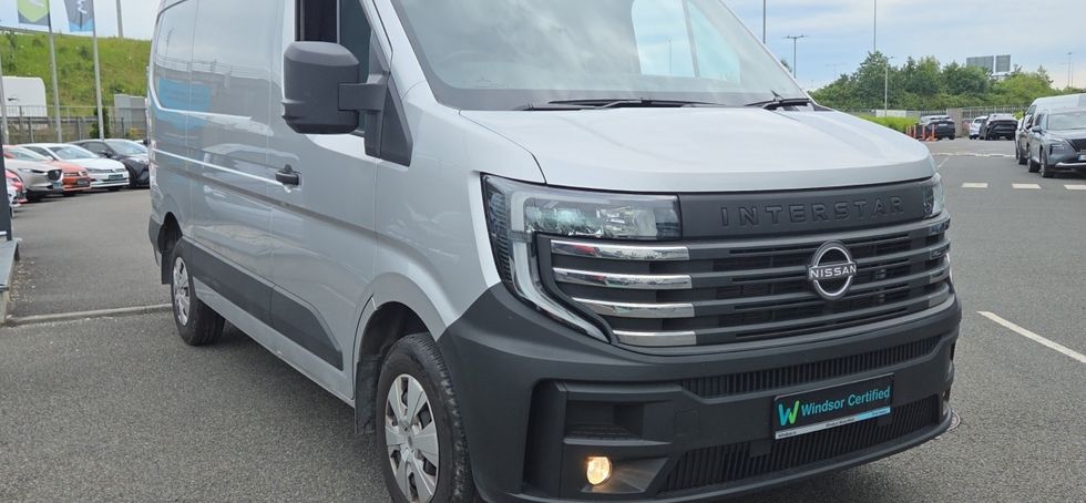 Nissan Interstar 2025