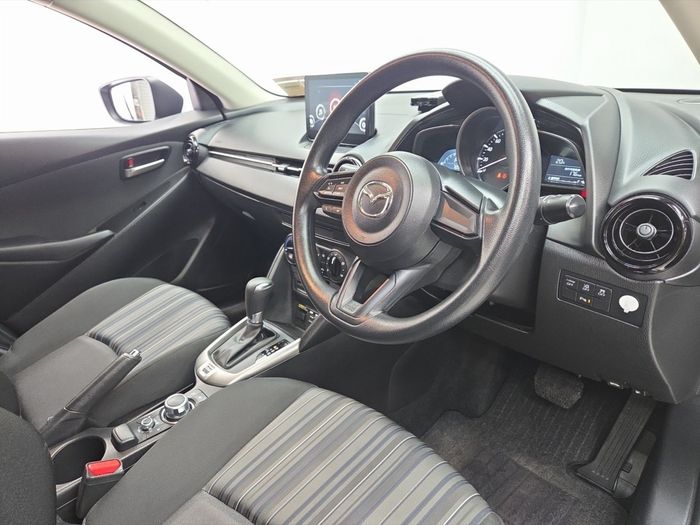 Mazda 2 2020