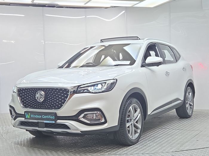 MG HS 2022