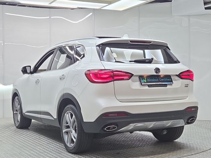 MG HS 2022
