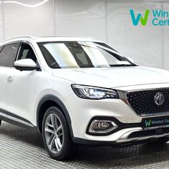 MG HS 2022