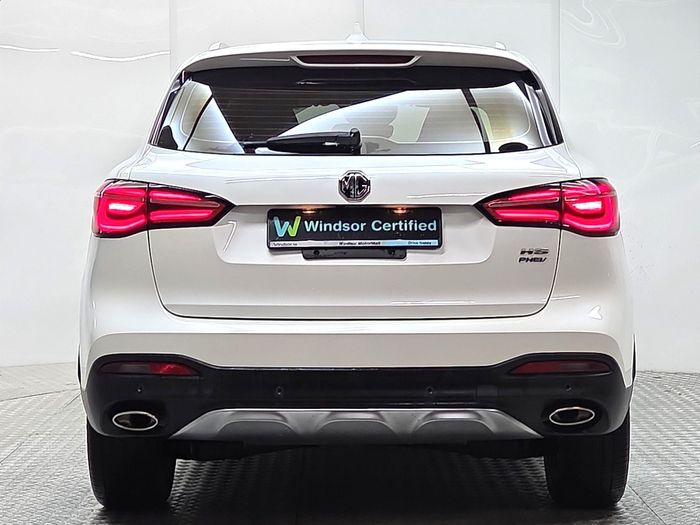 MG HS 2022