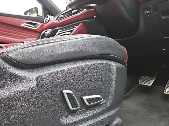 MG HS 2022
