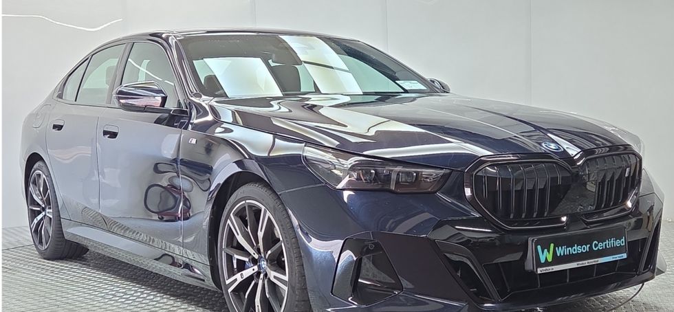 BMW i5 2024