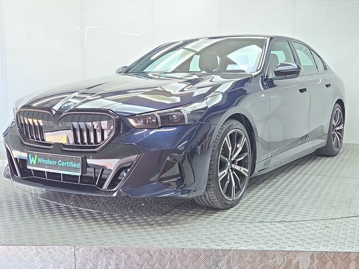 BMW i5 2024