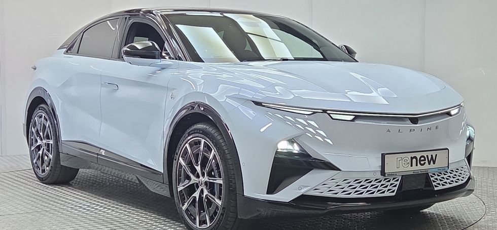 Alpine A390 2026