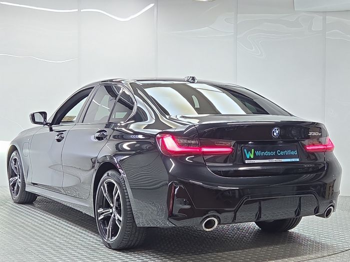 BMW 3 Series 2025