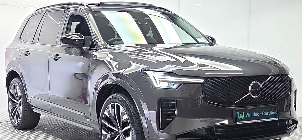 Volvo XC90 2025
