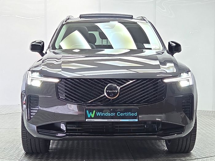 Volvo XC90 2025