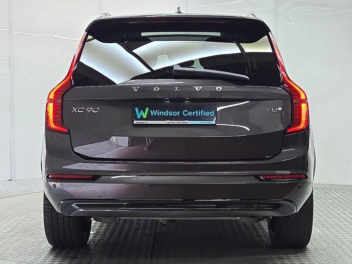 Volvo XC90 2025