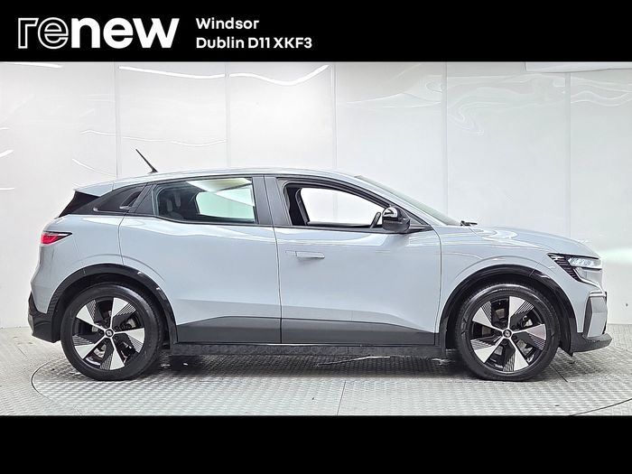Renault Megane E-Tech 2023