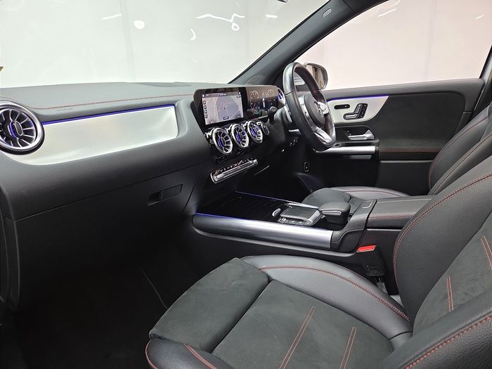 Mercedes-Benz EQA 2023