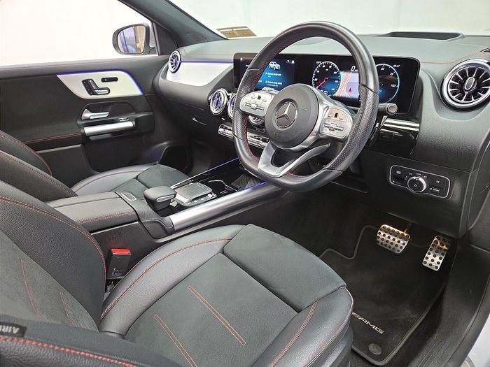 Mercedes-Benz EQA 2023
