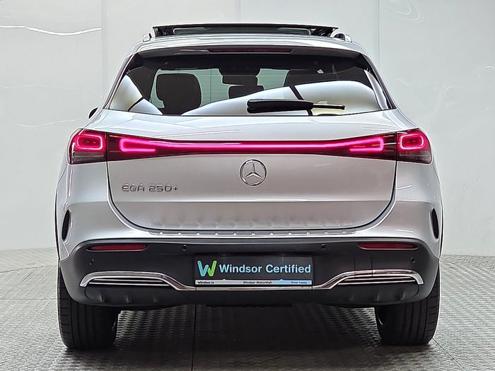 Mercedes-Benz EQA 2023