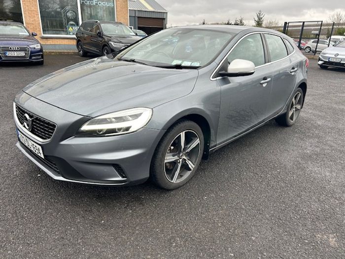 Volvo V40 2017