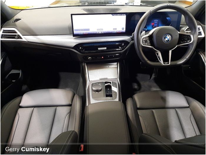 BMW 3 Series 2025