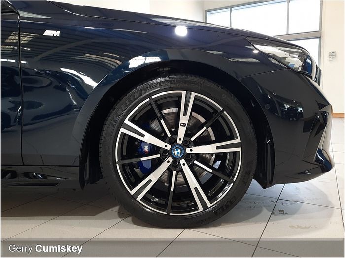 BMW 5 Series 2025