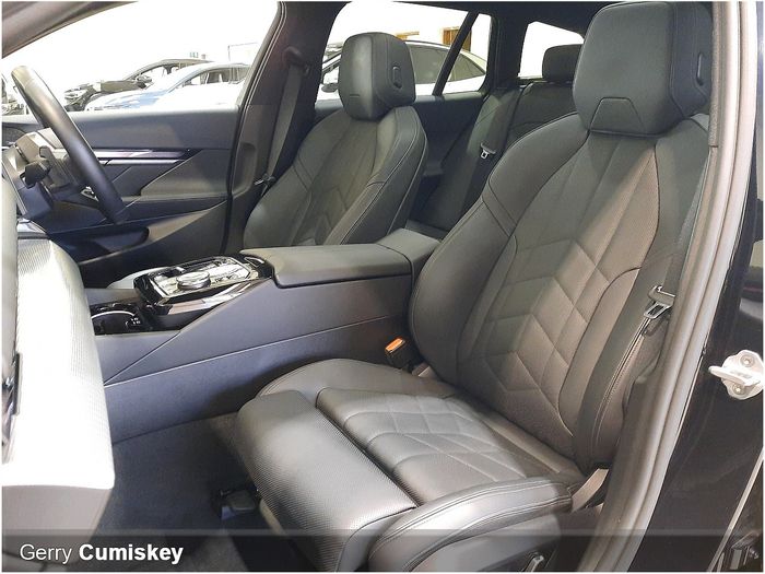 BMW 5 Series 2025