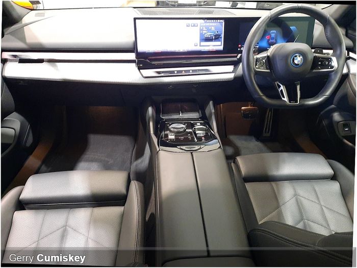 BMW 5 Series 2025