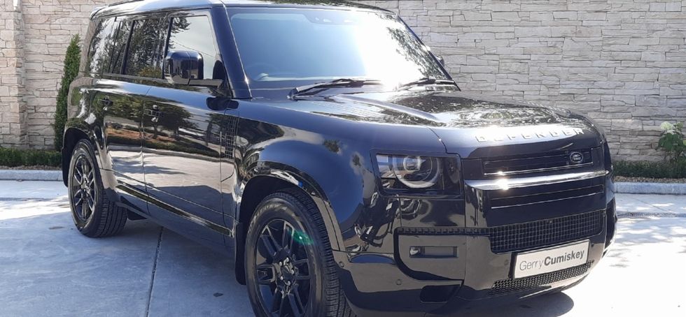 Land Rover Defender 2026