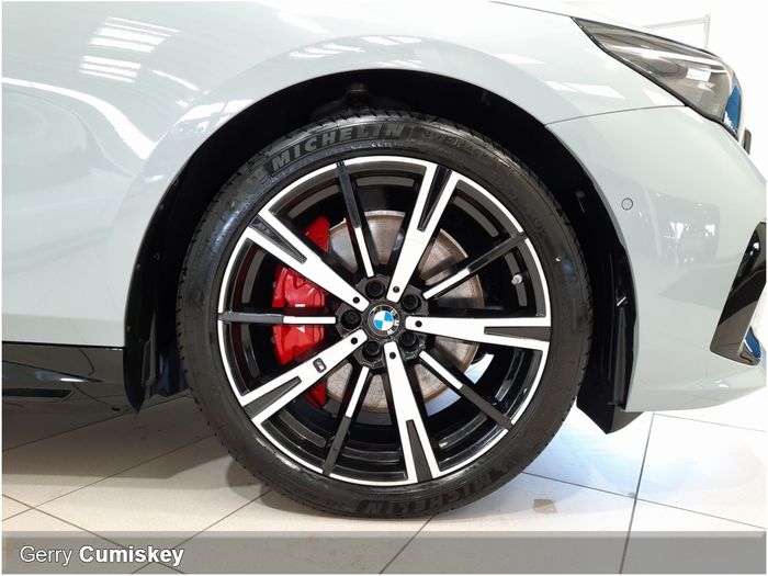 BMW i5 2026