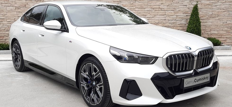 BMW i5 2025
