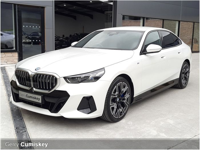 BMW i5 2025