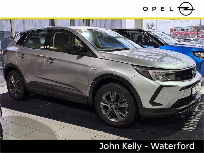 Opel GRANDLAND X 2023