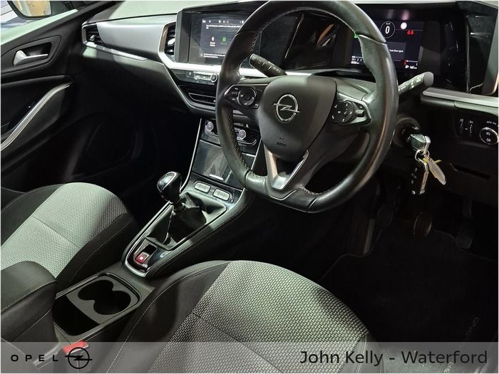 Opel GRANDLAND X 2023