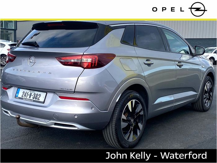 Opel GRANDLAND X 2024
