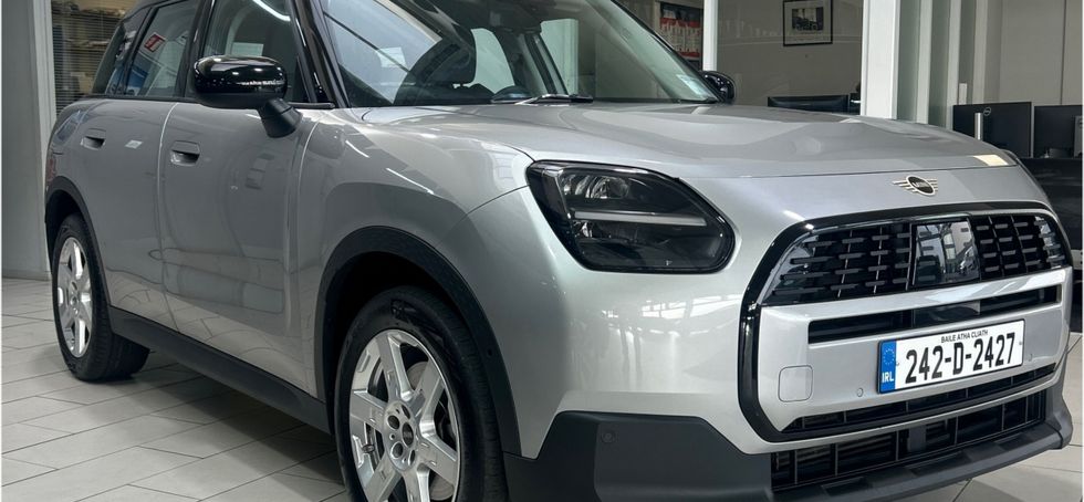 MINI COUNTRYMAN 2024