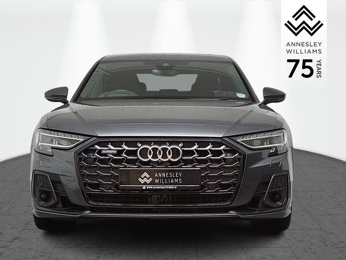 Audi A8 2024