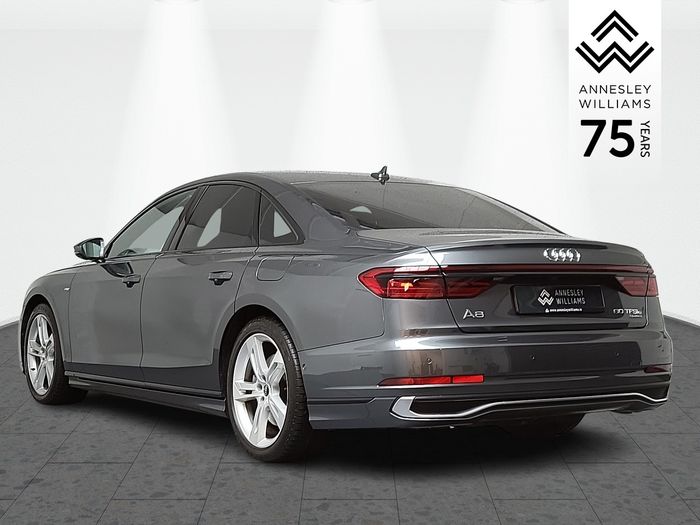 Audi A8 2024