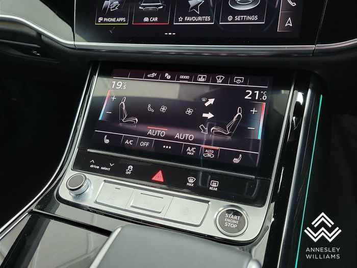 Audi A8 2024
