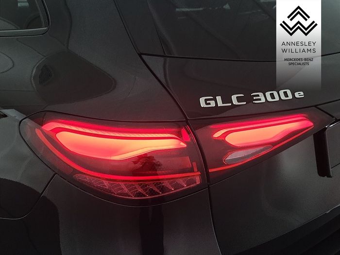 Mercedes-Benz GLC-Class 2025
