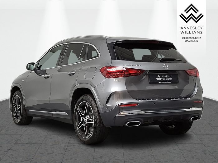 Mercedes-Benz GLA 2025