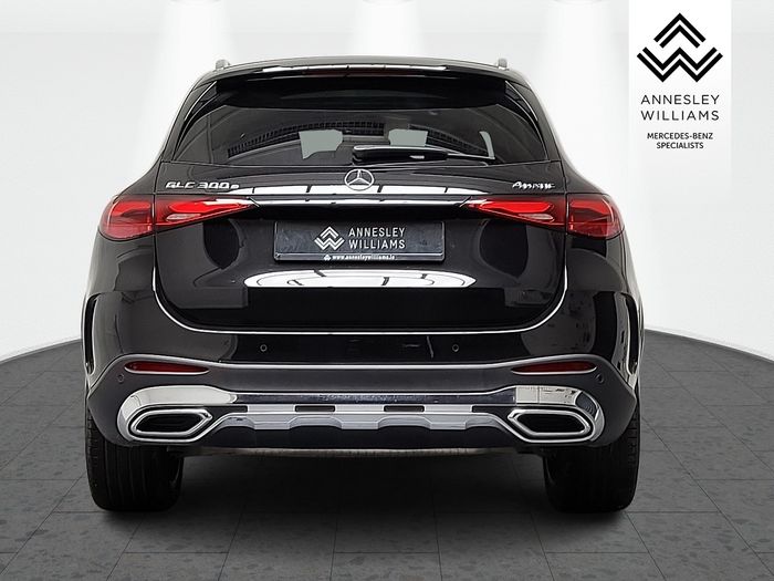Mercedes-Benz GLC-Class 2025