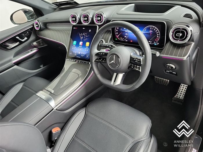 Mercedes-Benz GLC-Class 2025