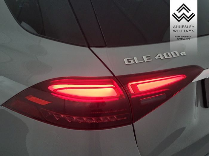 Mercedes-Benz GLE 2025