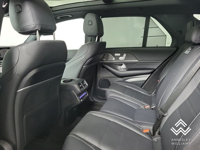 Mercedes-Benz GLE 2025