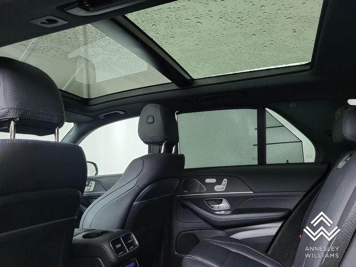 Mercedes-Benz GLE 2025