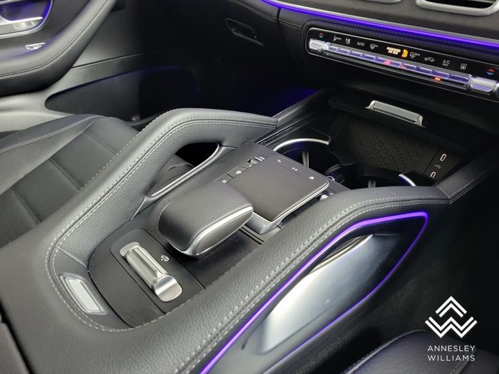 Mercedes-Benz GLE 2025
