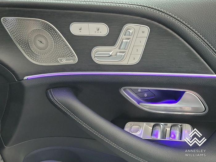 Mercedes-Benz GLE 2025