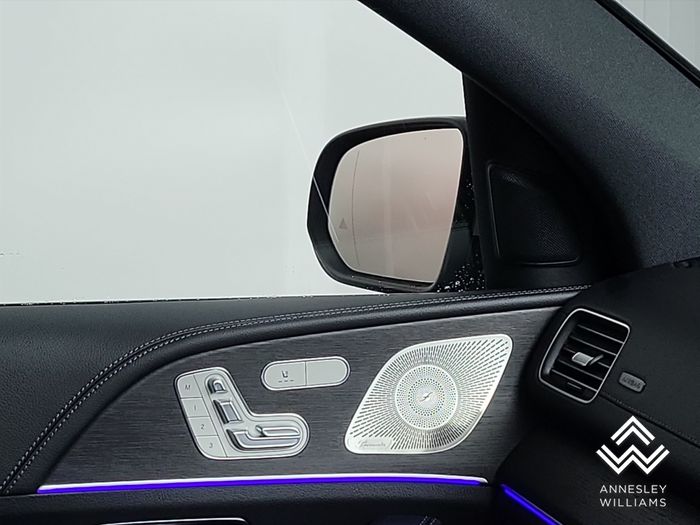 Mercedes-Benz GLE 2025