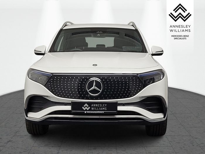 Mercedes-Benz EQB 2025