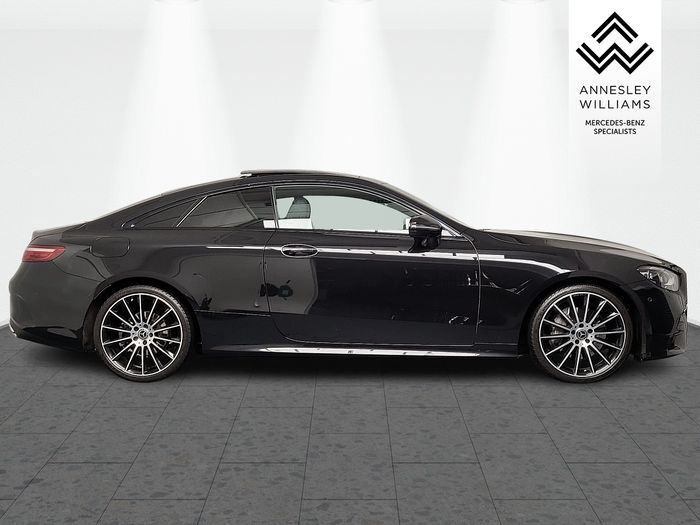 Mercedes-Benz E-Class 2023