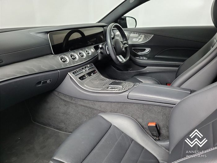 Mercedes-Benz E-Class 2023