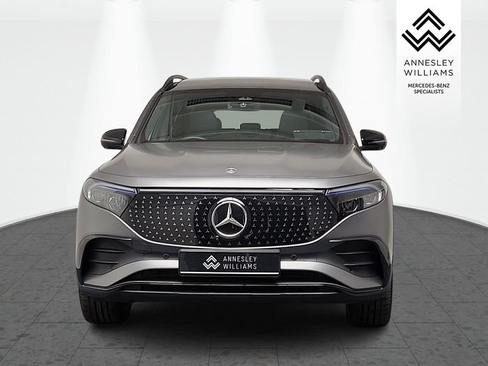 Mercedes-Benz EQB 2025