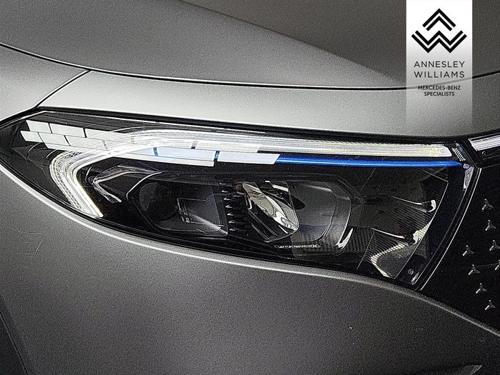 Mercedes-Benz EQB 2025