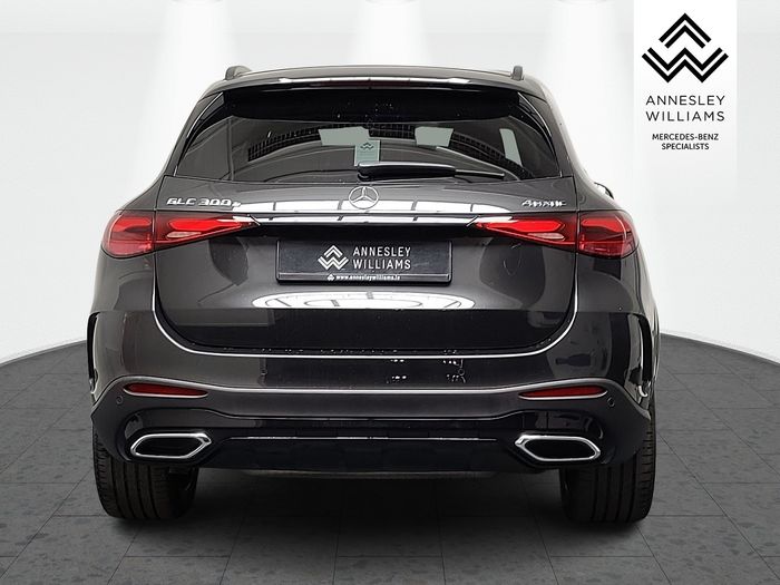 Mercedes-Benz GLC-Class 2025